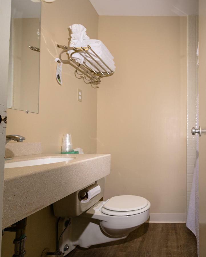 סיסייד פארק Charlroy Motel מראה חיצוני תמונה